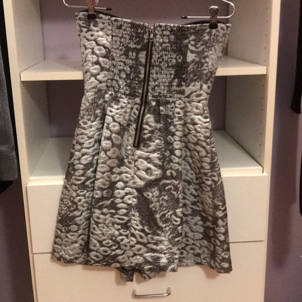 Strapless Mini Dress - Fun Pattern - Picture 2 of 6